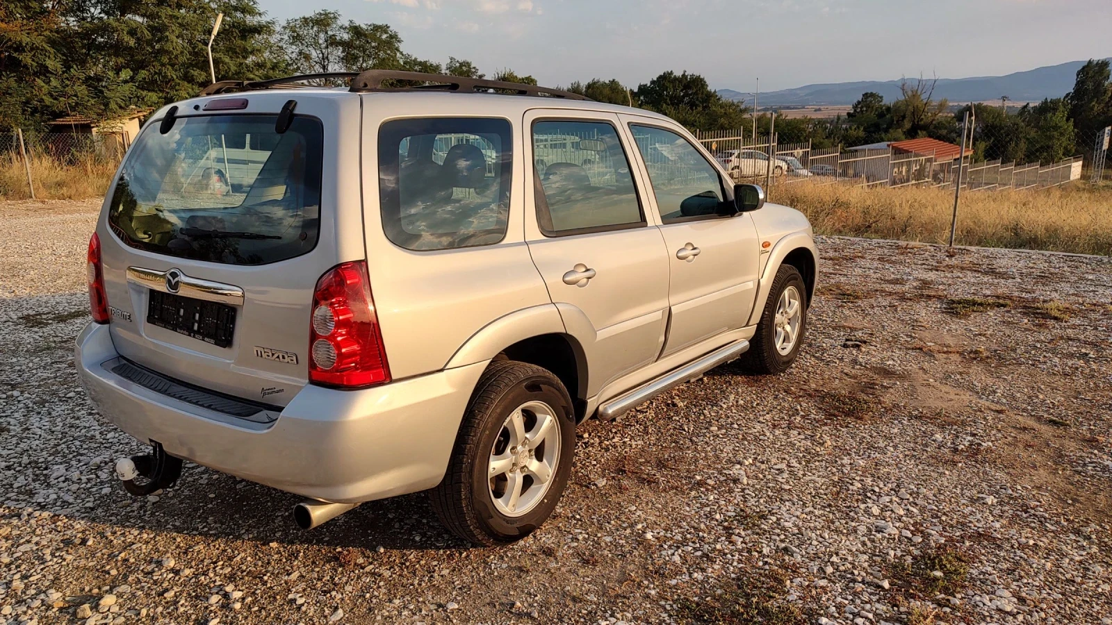 Mazda Tribute 4х4, снимка 4 - Автомобили и джипове - 54661020