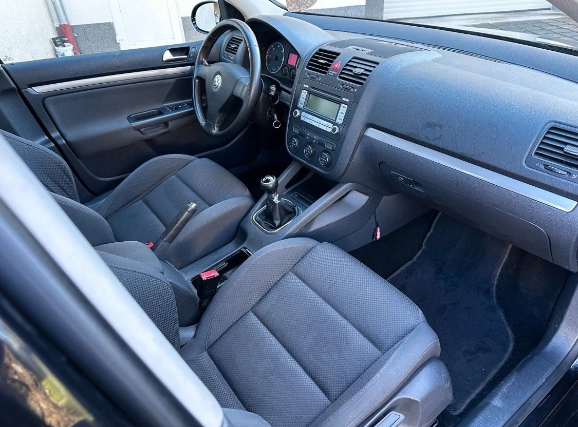 VW Golf 1, 9 TDI , снимка 11 - Автомобили и джипове - 53990260