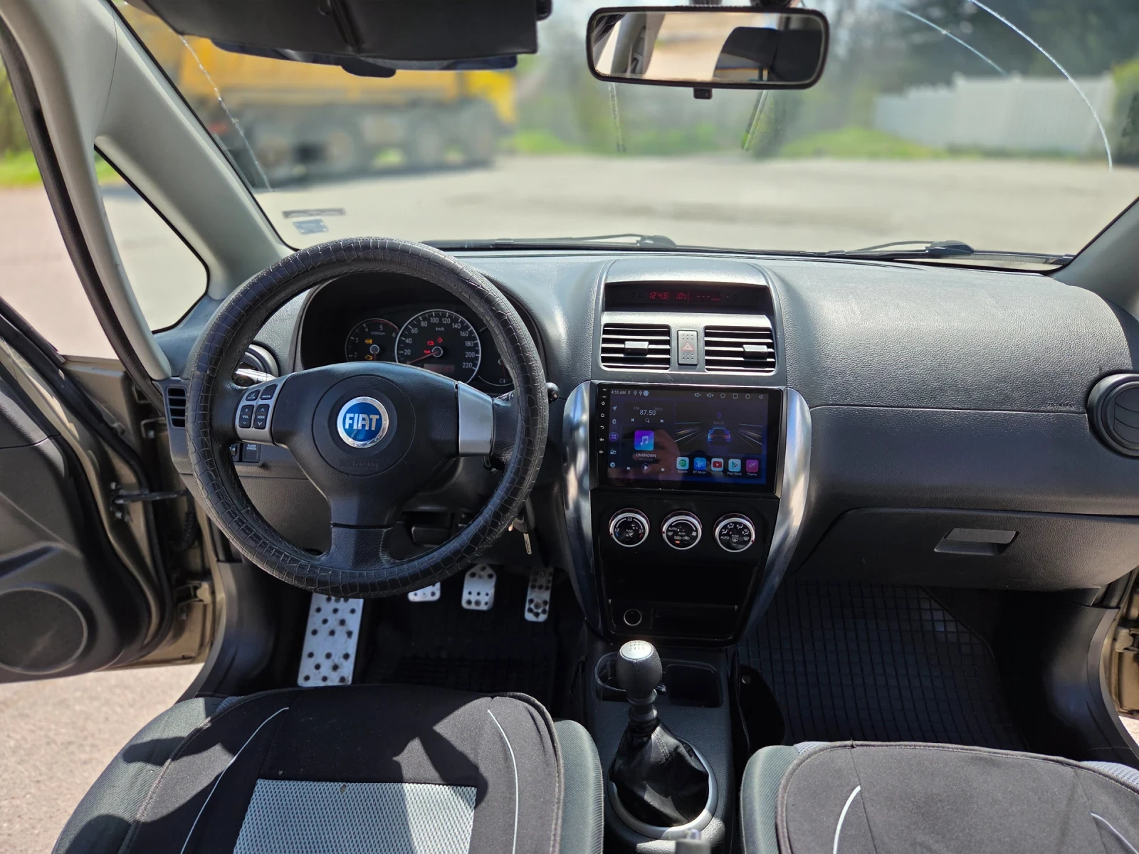 Fiat Sedici, снимка 14 - Автомобили и джипове - 54172677