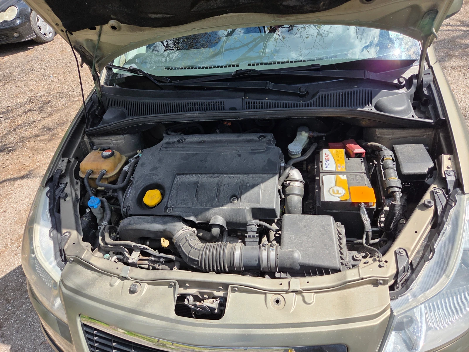 Fiat Sedici, снимка 16 - Автомобили и джипове - 54172677