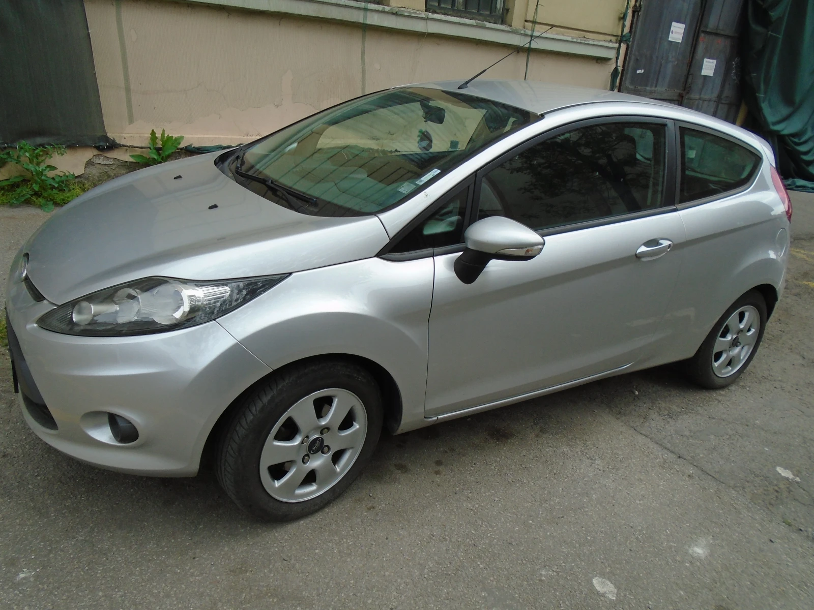Ford Fiesta 1.4 ГАЗ, снимка 12 - Автомобили и джипове - 54176740