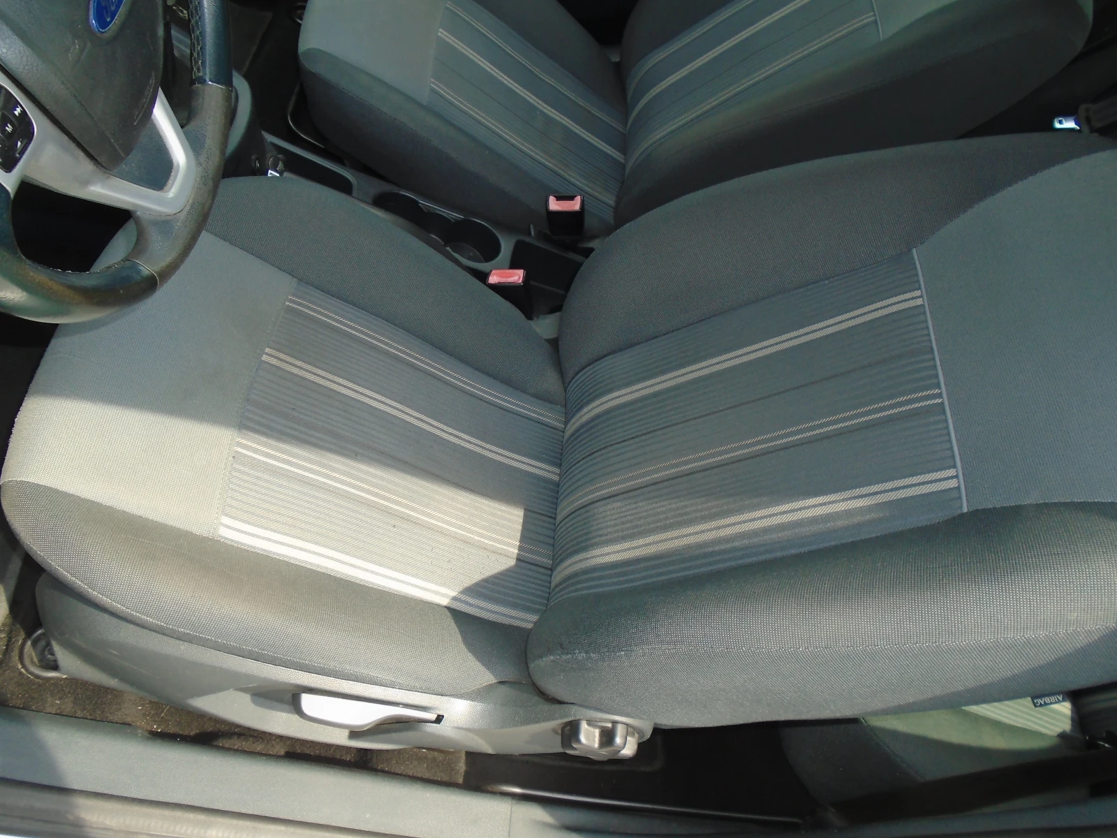 Ford Fiesta 1.4 ГАЗ, снимка 4 - Автомобили и джипове - 54176740