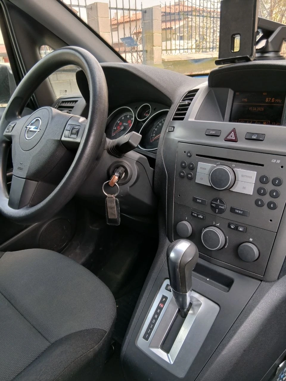 Opel Zafira, снимка 8 - Автомобили и джипове - 54204812