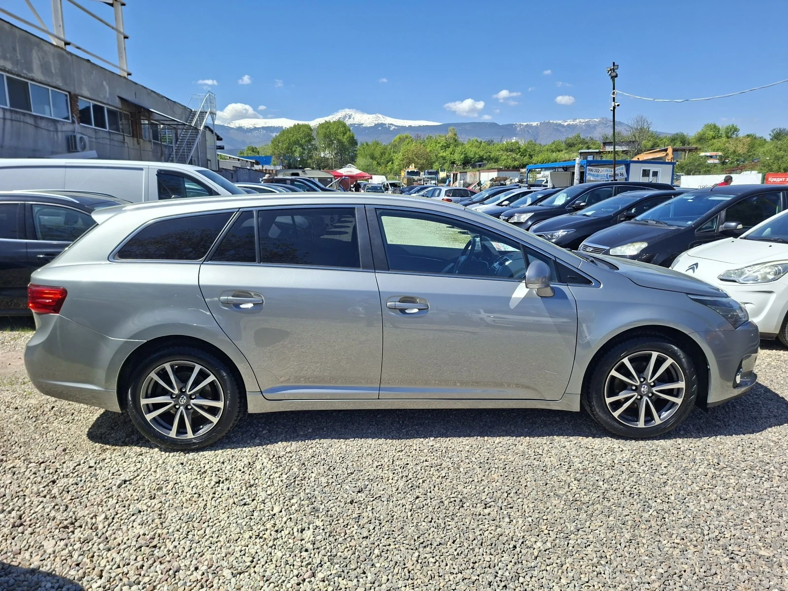 Toyota Avensis КАТО НОВА, EDITION, NAVI, KAMERA, FACELIFT, 1.8i , снимка 7 - Автомобили и джипове - 54429323