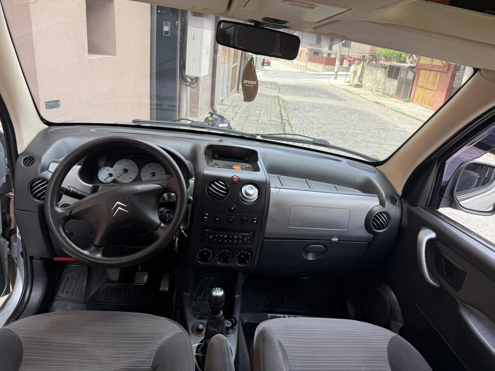 Citroen Berlingo 2.0, снимка 5 - Автомобили и джипове - 54621266