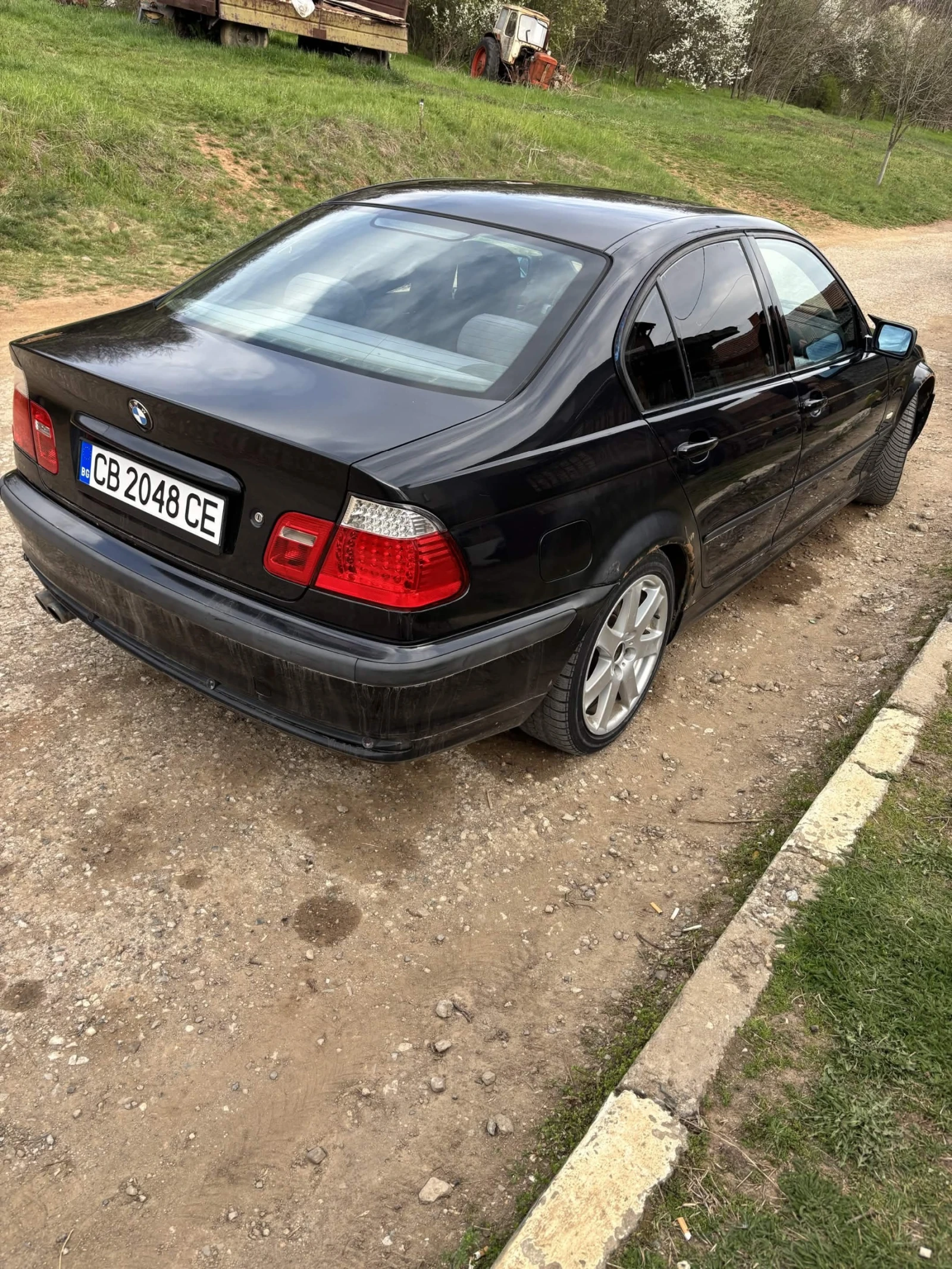 BMW 330, снимка 2 - Автомобили и джипове - 54809268