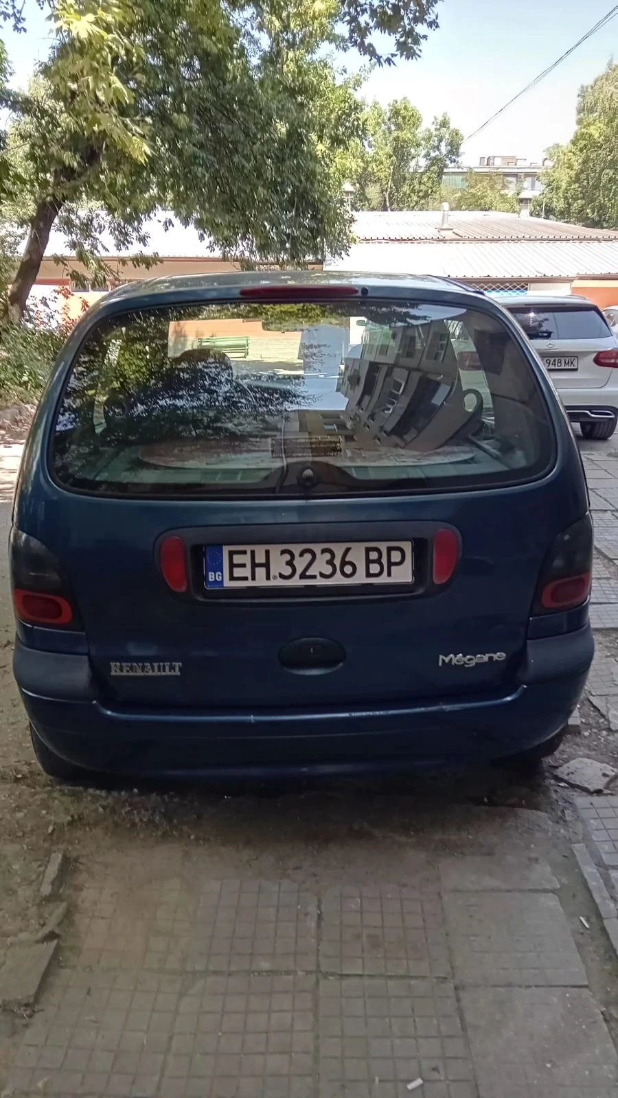 Renault Scenic 1.6  16v, снимка 5 - Автомобили и джипове - 55690965