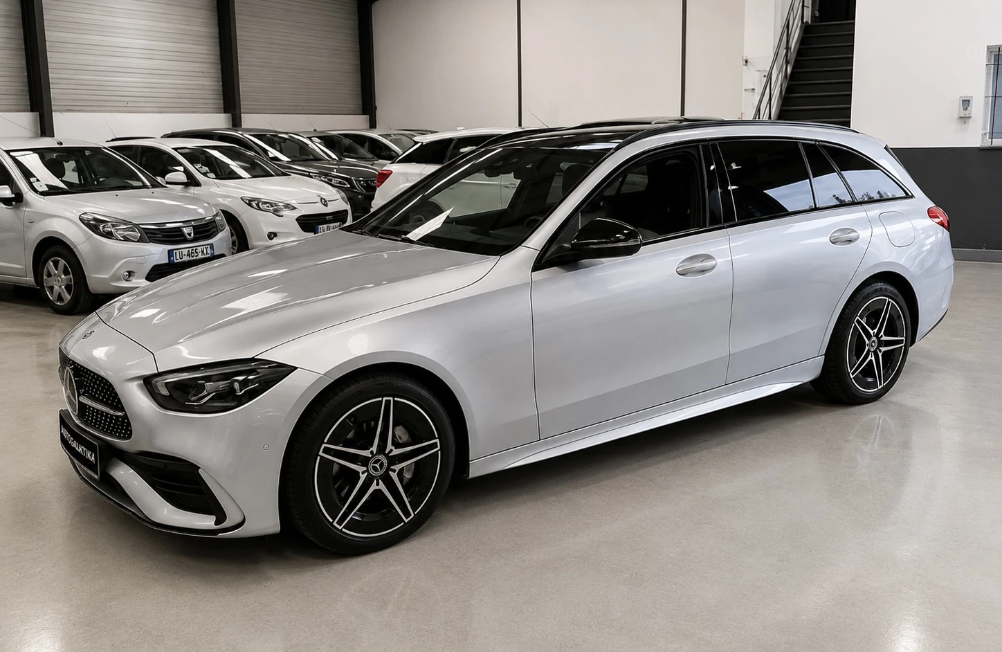 Mercedes-Benz C 300 E AMG LINE PHEV | ГАРАНЦИЯ| 313 к.с | ИСТОРИЯ, снимка 4 - Автомобили и джипове - 55973656