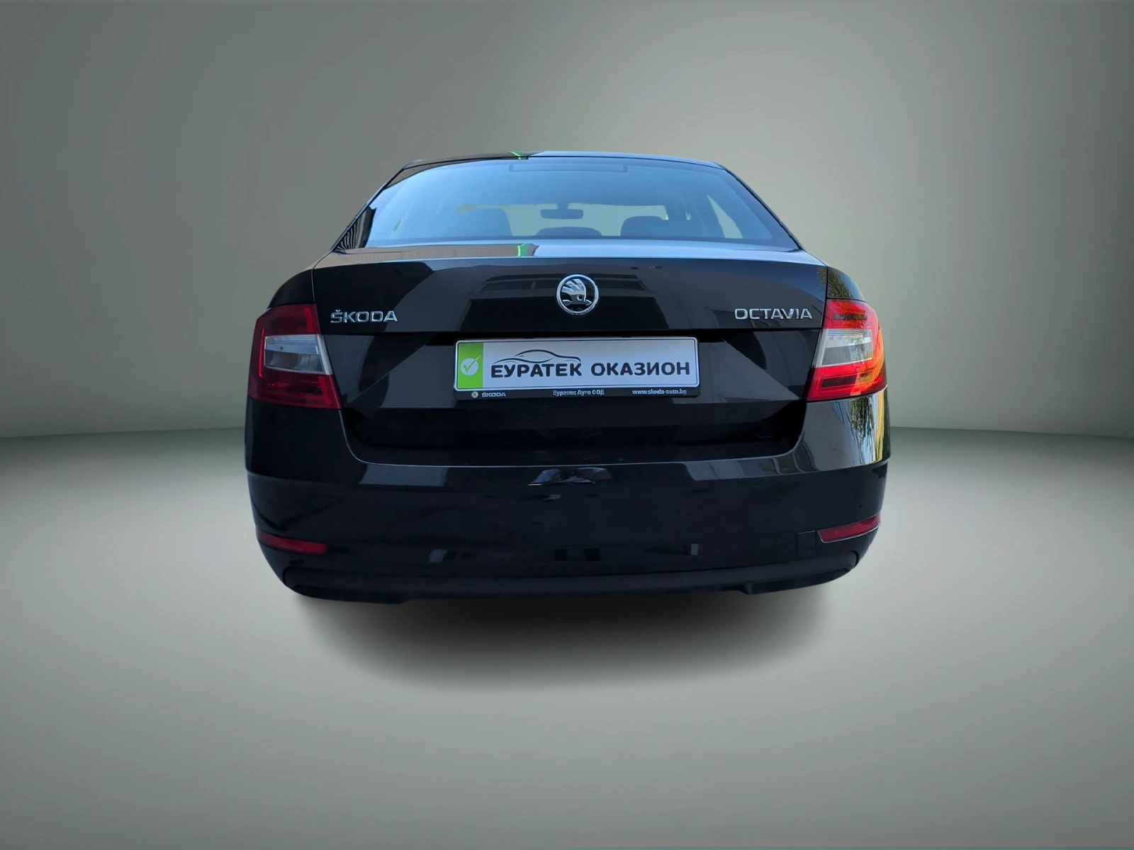 Skoda Octavia Ambition 2.0 TDI/ 150 к.с./7DSG, снимка 3 - Автомобили и джипове - 56004411