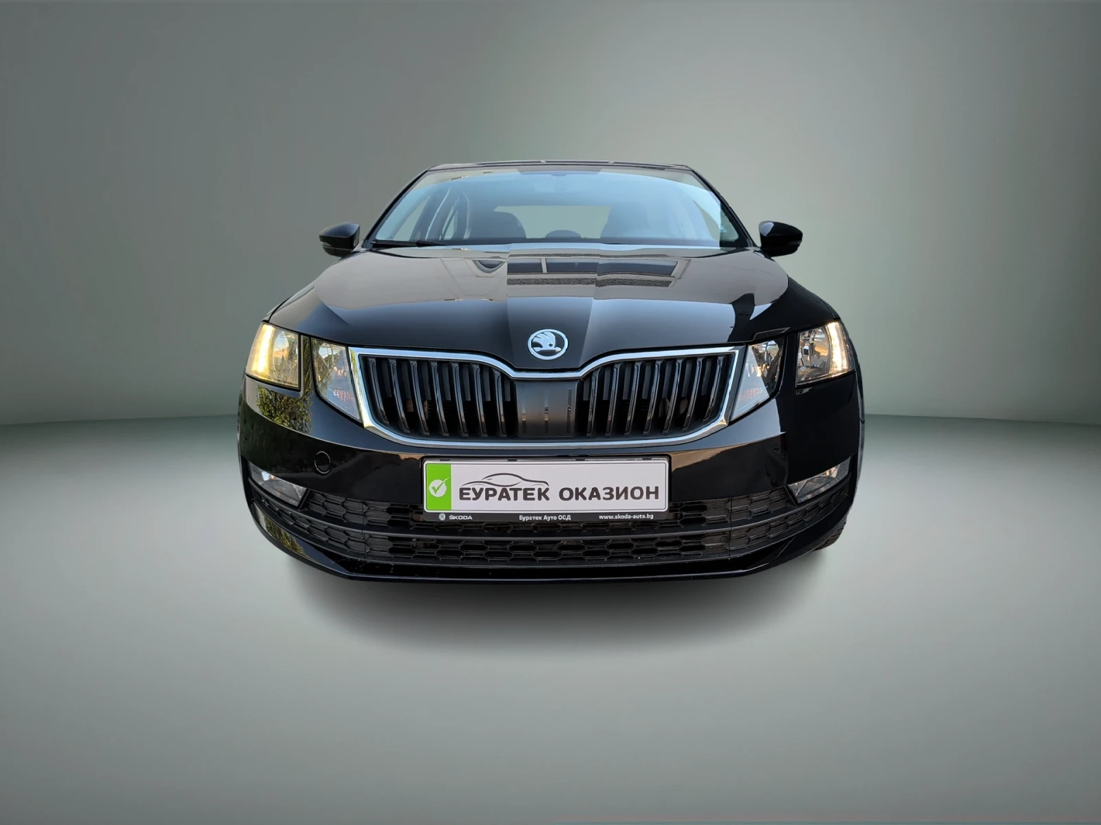 Skoda Octavia Ambition 2.0 TDI/ 150 к.с./7DSG, снимка 6 - Автомобили и джипове - 56004411