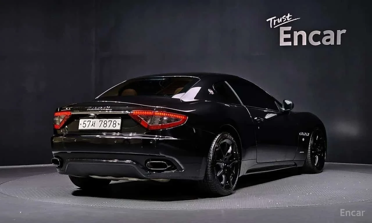 Maserati GranTurismo 4.7 Sport/ФИНАНСИРАНЕ, снимка 2 - Автомобили и джипове - 56276058