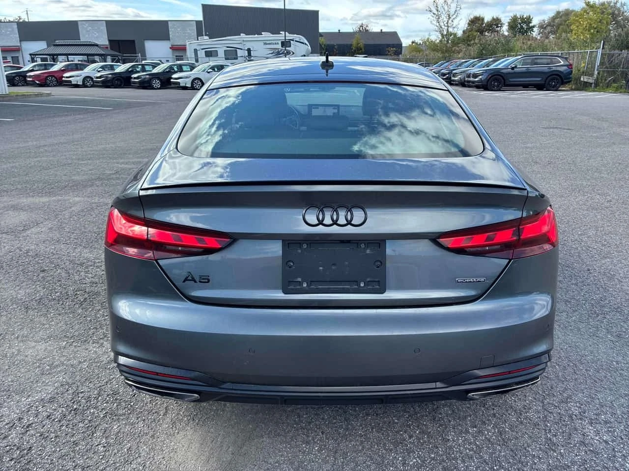 Audi A5 Progressiv / 360 / Distronic / Carfax / ���������� | Mobile.bg � ����������� 4