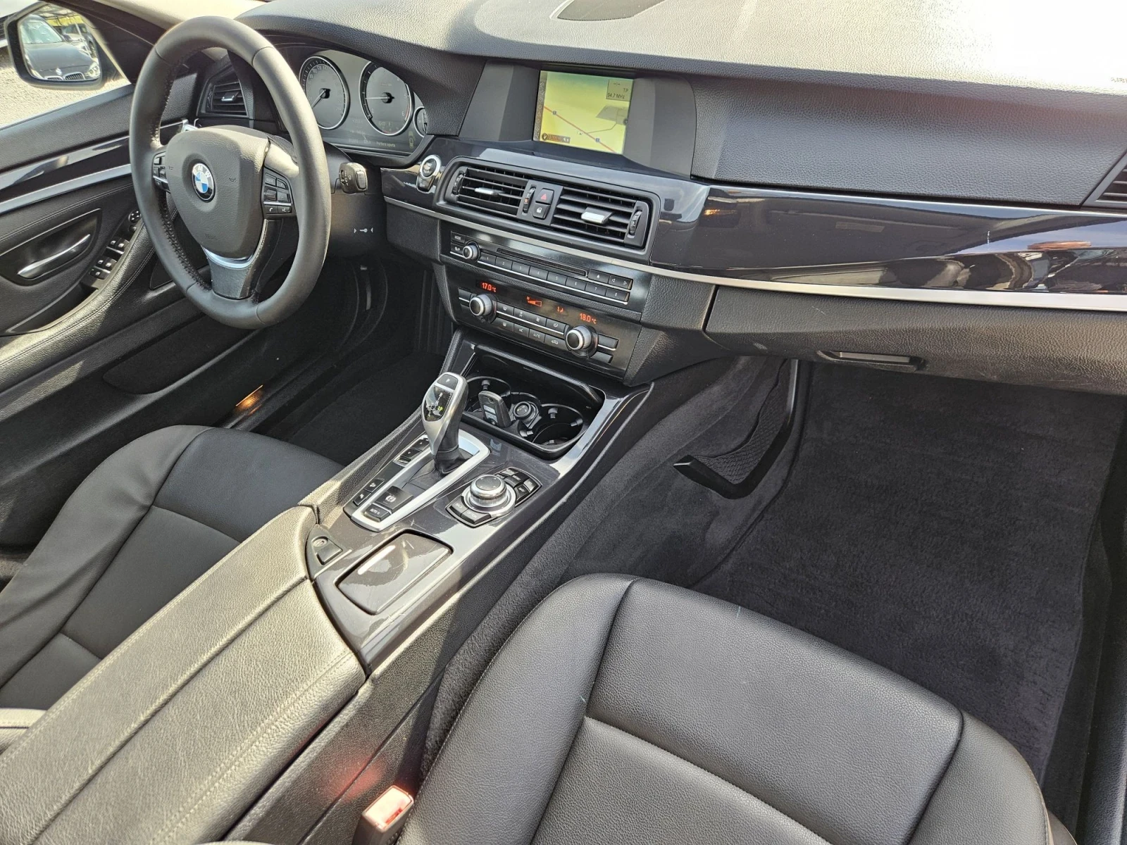 BMW 520 525 D X-drive , снимка 12 - Автомобили и джипове - 56403256