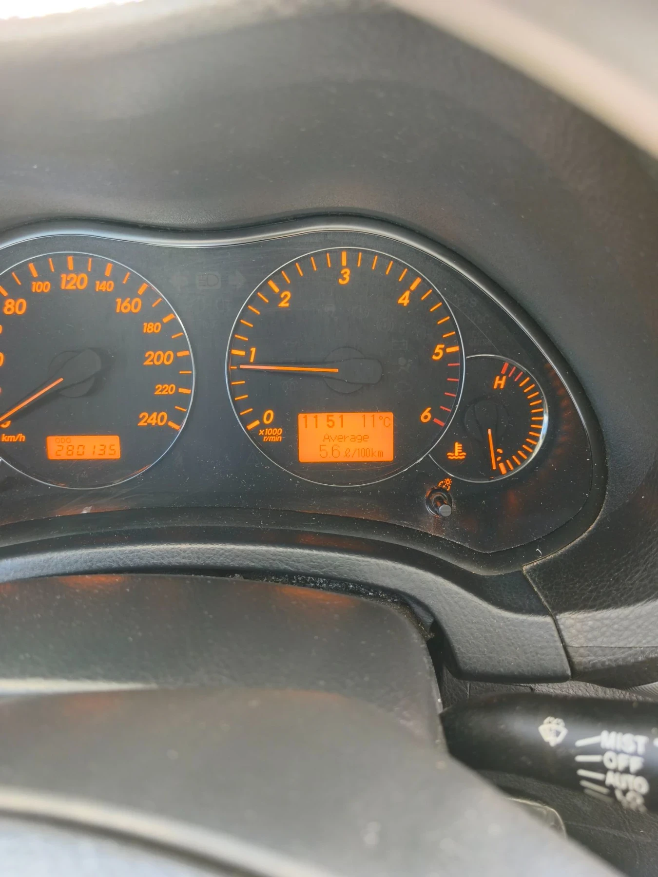 Toyota Avensis D4D , снимка 6 - Автомобили и джипове - 56551566