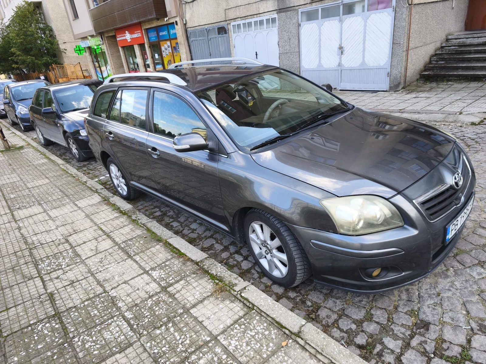 Toyota Avensis D4D , снимка 9 - Автомобили и джипове - 56551566