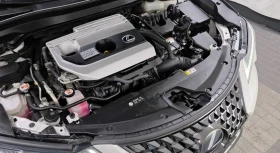 Lexus UX 250h 2.0 Хибрид, снимка 15