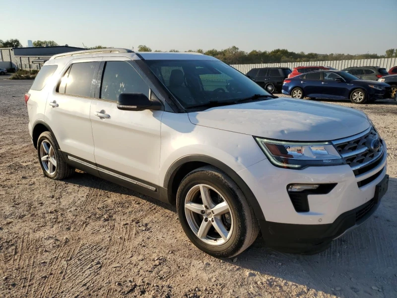 Ford Explorer XLT  , снимка 4 - Автомобили и джипове - 48066823