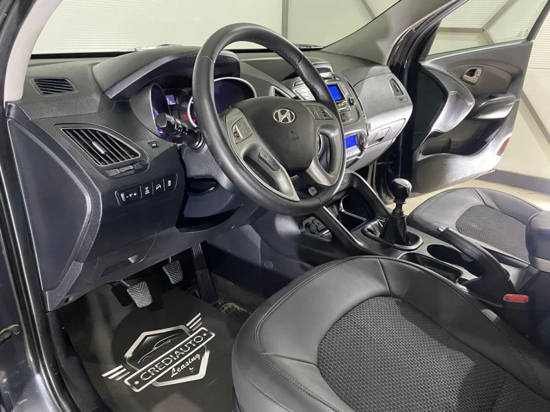 Hyundai IX35 4x4, снимка 9 - Автомобили и джипове - 51042620