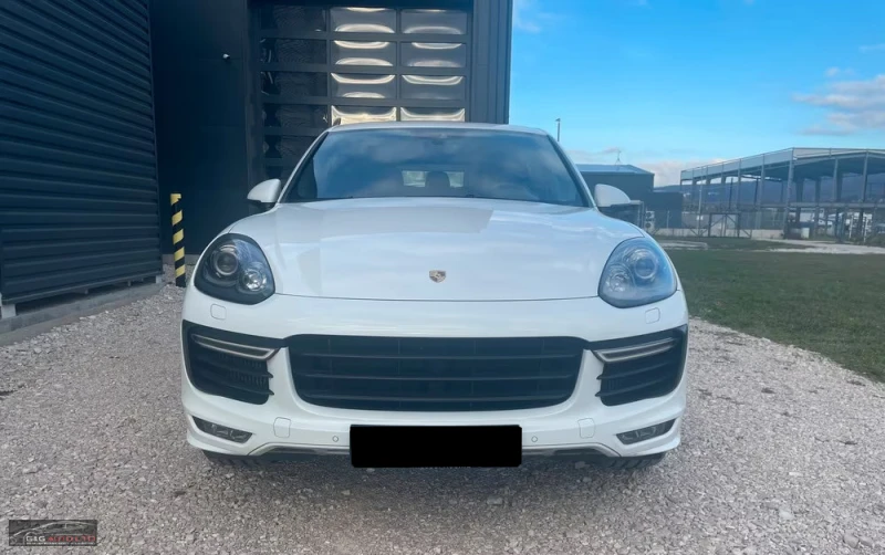 Porsche Cayenne GTS/441HP/AIR-SUSPENSION/PANO/AMBI/BI-LED/DAB/452f, снимка 2 - Автомобили и джипове - 51115030