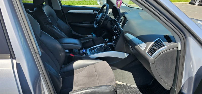Audi Q5, снимка 6 - Автомобили и джипове - 52444295