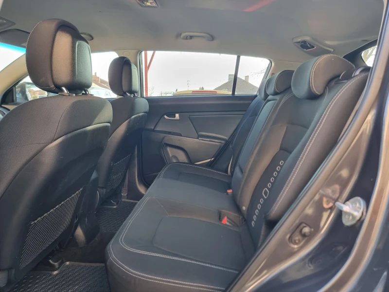 Kia Sportage 1.7* CRDI* , снимка 12 - Автомобили и джипове - 52831408