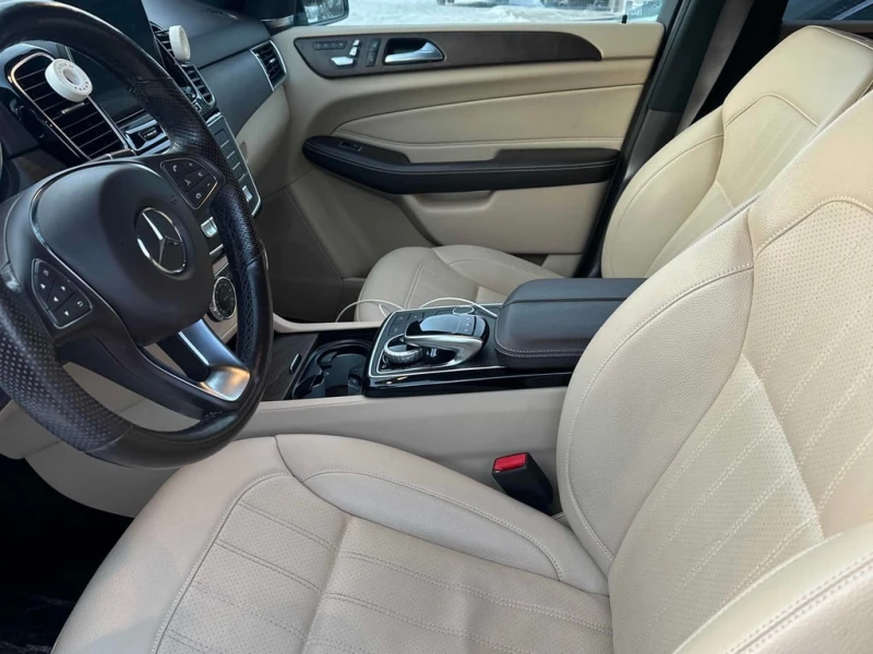 Mercedes-Benz GLE 400  CARFAX, снимка 5 - Автомобили и джипове - 53218882