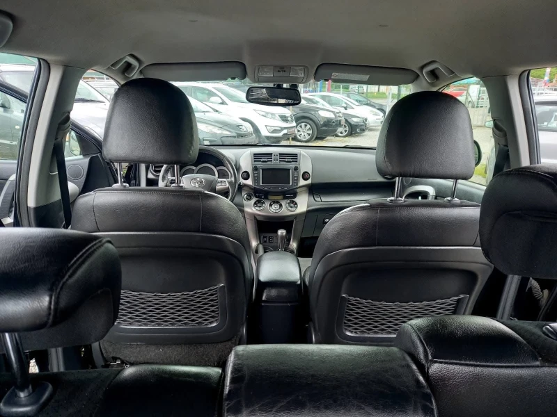 Toyota Rav4, снимка 10 - Автомобили и джипове - 53385894
