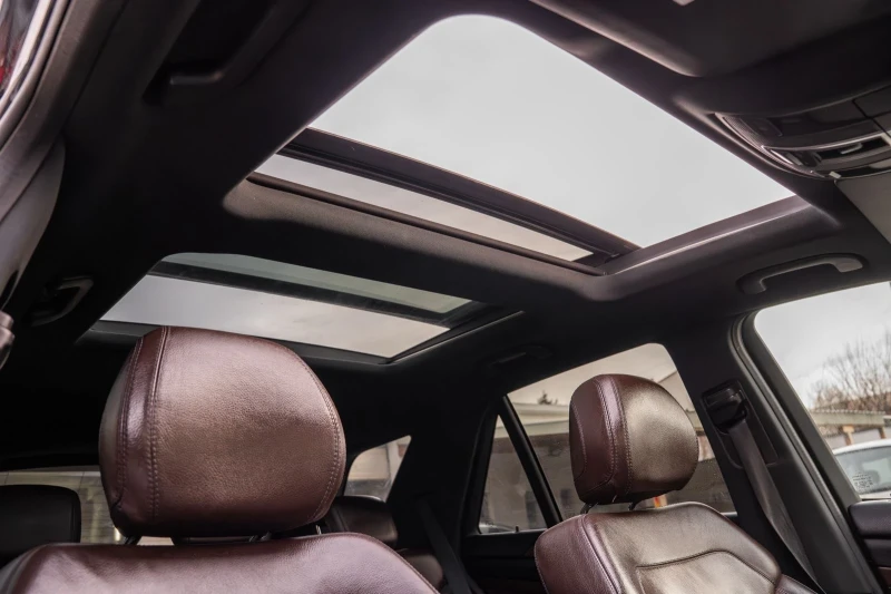 Mercedes-Benz ML 350 BlueTEC-AMG-PANORAMA-Keyless GO-HARMAN KARDON-FULL, снимка 8 - Автомобили и джипове - 53501926