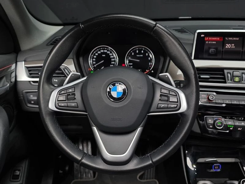 BMW X1 xDrive 20i Advantage| 192к.с.| ВКЛ.ТЕХНОТЕСТ, снимка 12 - Автомобили и джипове - 55650671