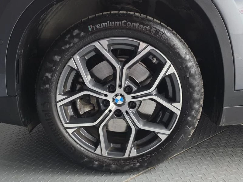 BMW X1 xDrive 20i Advantage| 192к.с.| ВКЛ.ТЕХНОТЕСТ, снимка 4 - Автомобили и джипове - 55650671