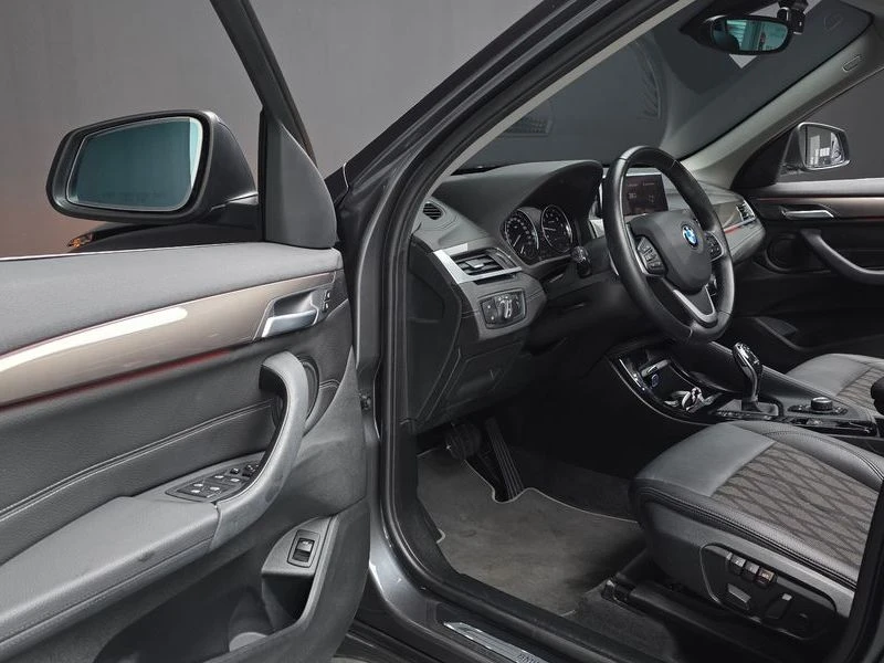 BMW X1 xDrive 20i Advantage| 192к.с.| ВКЛ.ТЕХНОТЕСТ, снимка 9 - Автомобили и джипове - 55650671