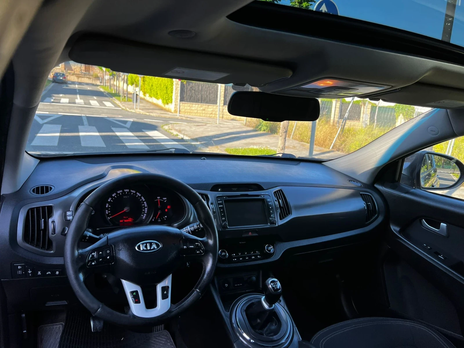 Kia Sportage 2.0 136 4х4 панорама - изображение 5