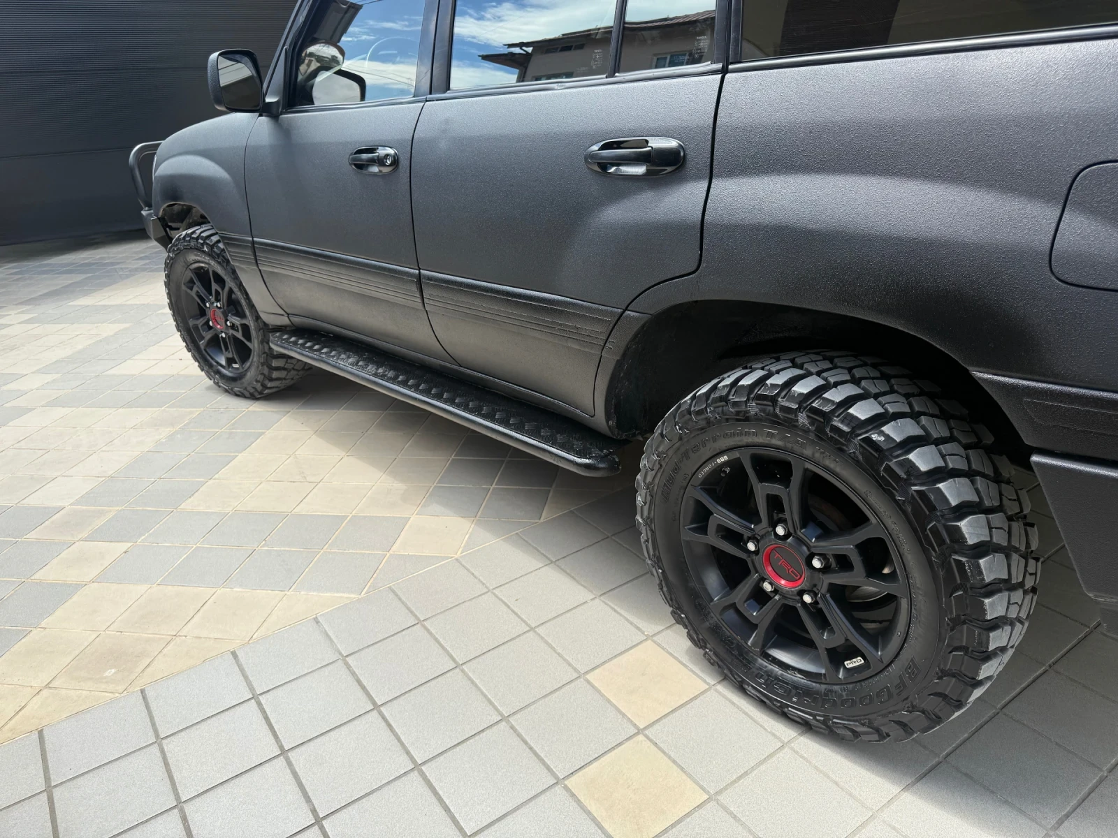 Toyota Land cruiser J100, снимка 11 - Автомобили и джипове - 53265604