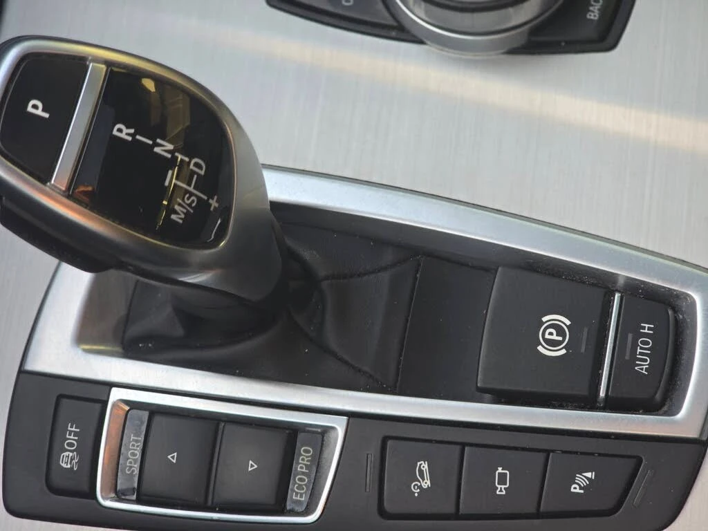 BMW X4 xDrive28i* АвтоКредит* (ЦЕНА ДО БГ), снимка 9 - Автомобили и джипове - 54033167