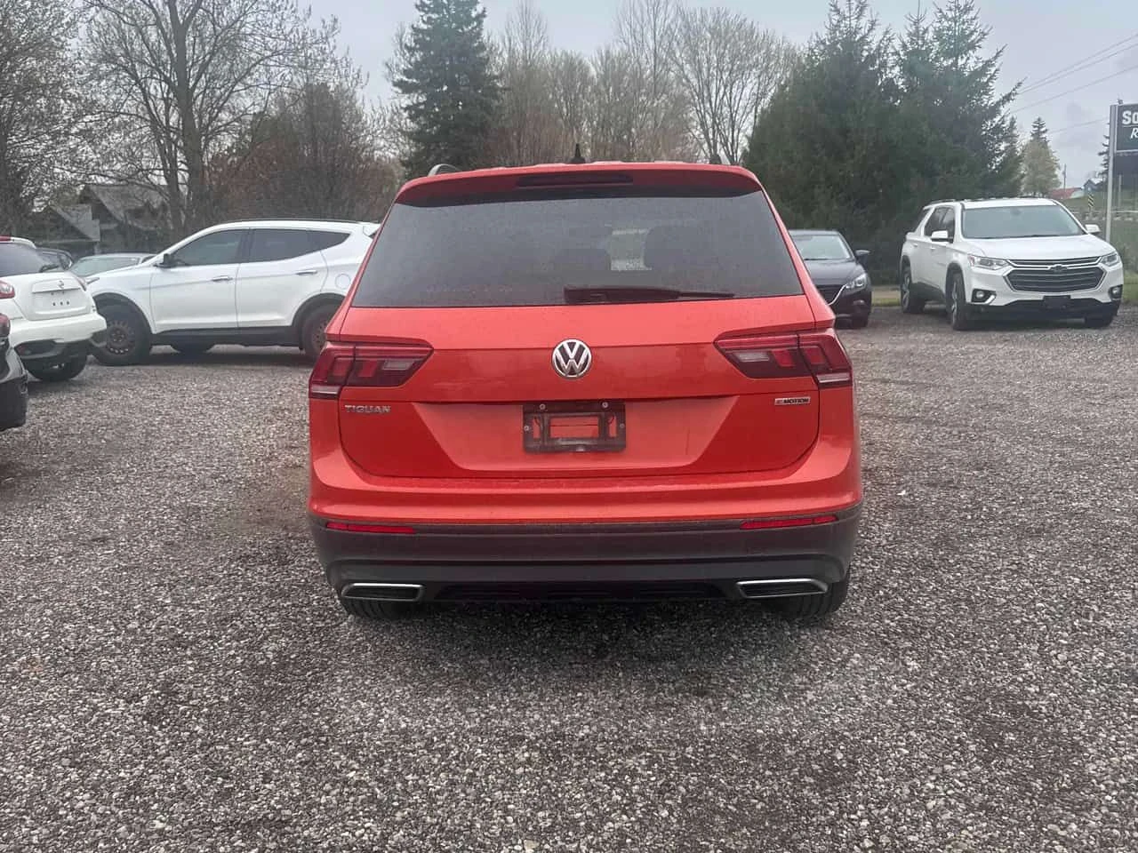 VW Tiguan Comfortline/CARFAX/Кожа/Подгрев/Панорама/, снимка 4 - Автомобили и джипове - 54402903