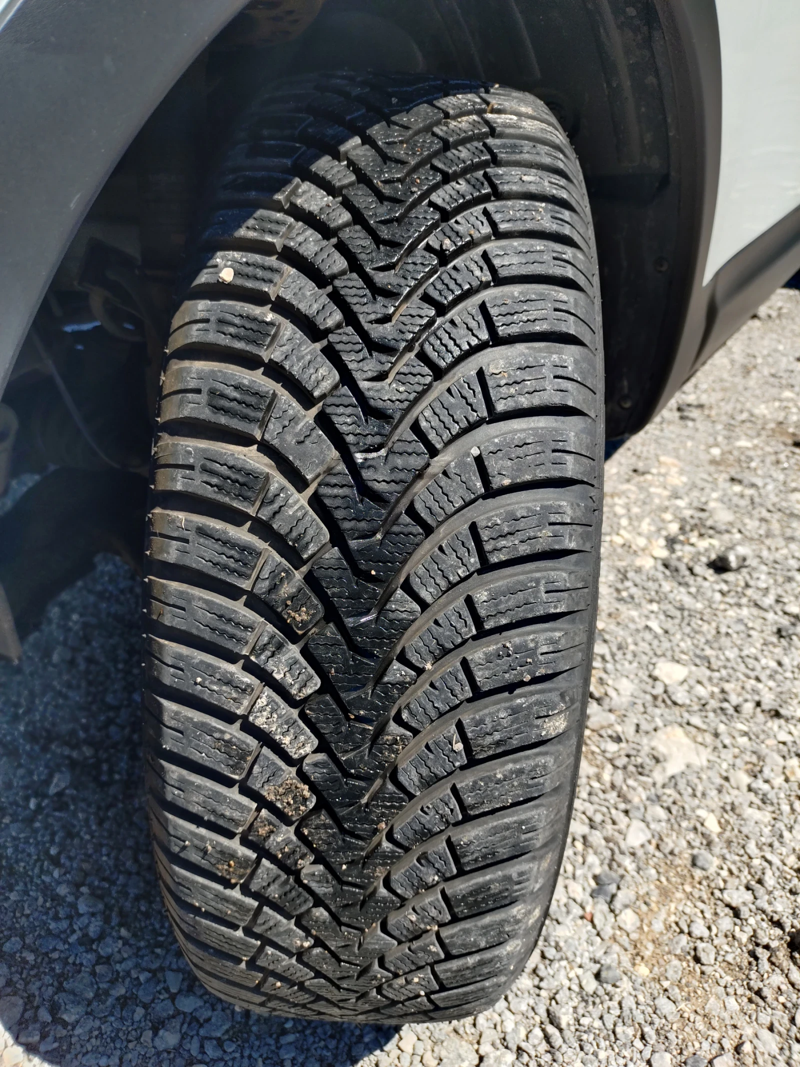 Nissan Qashqai, снимка 11 - Автомобили и джипове - 54571522