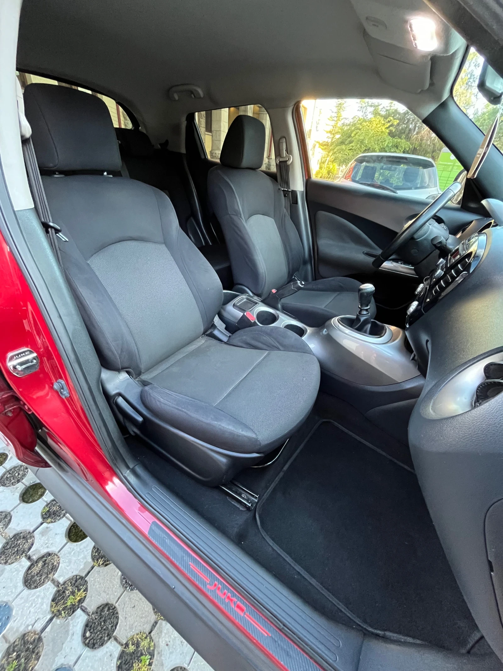 Nissan Juke 1.5DCI, снимка 10 - Автомобили и джипове - 54756391