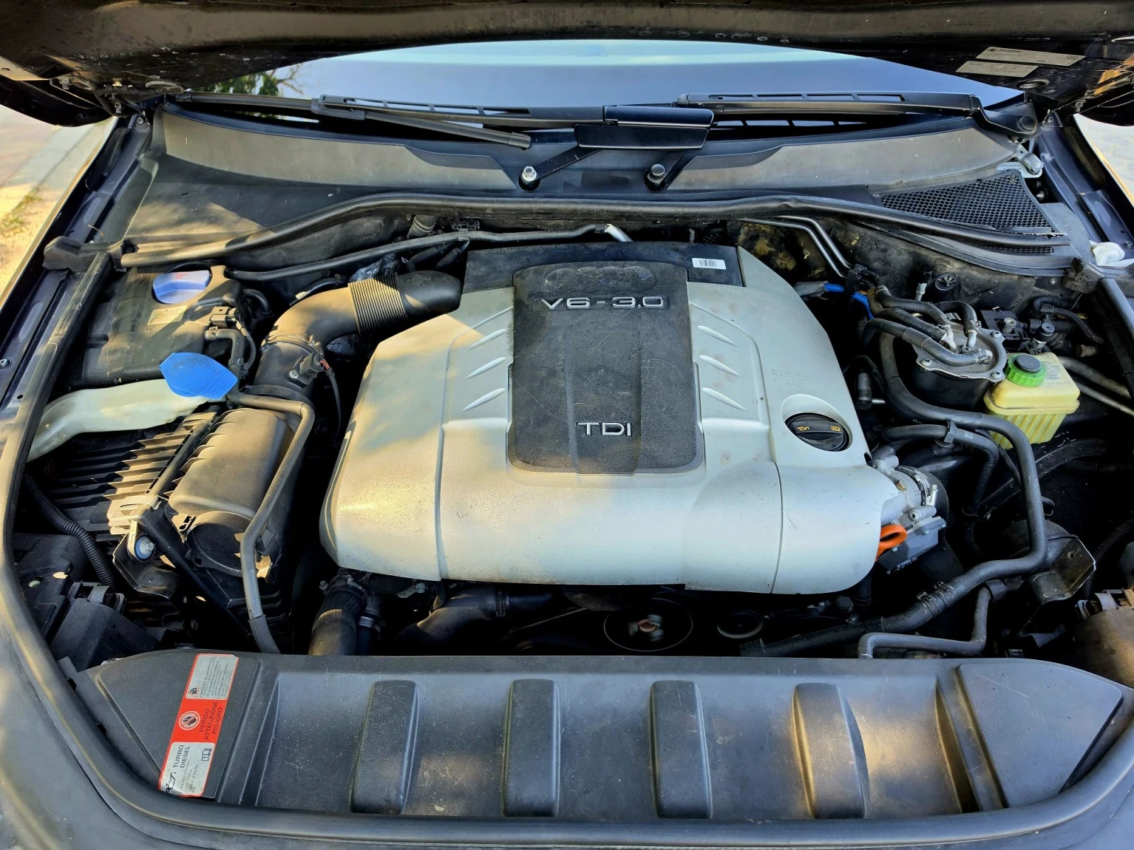 Audi Q7 3.0 TDI FEISLIFT, снимка 15 - Автомобили и джипове - 55548309