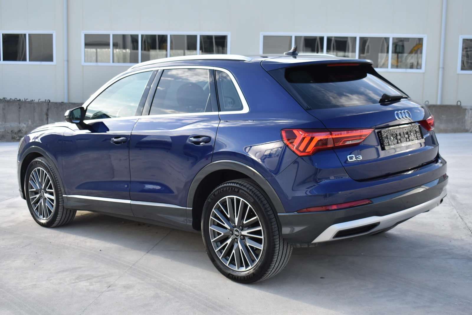 Audi Q3 2.0TDI= FACELIFT= S-tronic= LED= DIGITAL= TOP!!! | Mobile.bg � ����������� 5