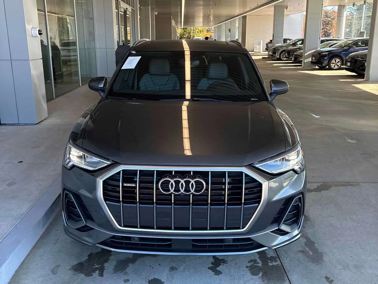 Audi Q3 Technik/360/Dis/B&O/Представителство , снимка 6 - Автомобили и джипове - 56653260
