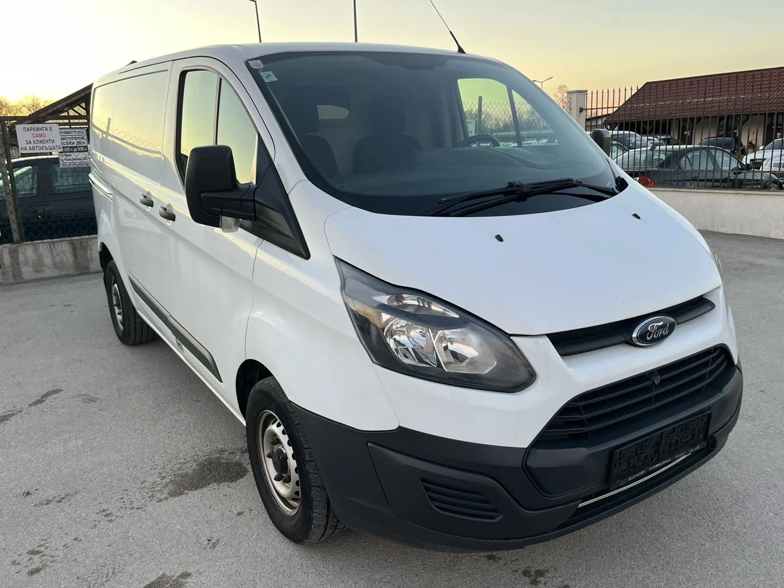 Ford Transit Custom 2.0TDCI 105кс 6 СКОРОСТИ EURO 6 КЛИМАТИК, снимка 3 - Бусове и автобуси - 54128836