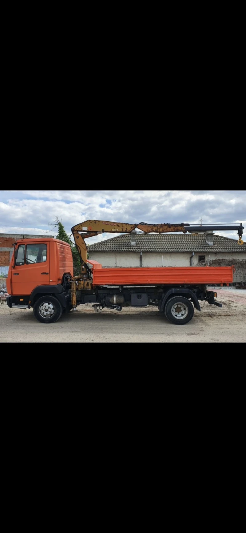 Mercedes-Benz 814 САМОСВАЛ С КРАН HIAB 060, снимка 6 - Камиони - 48736277