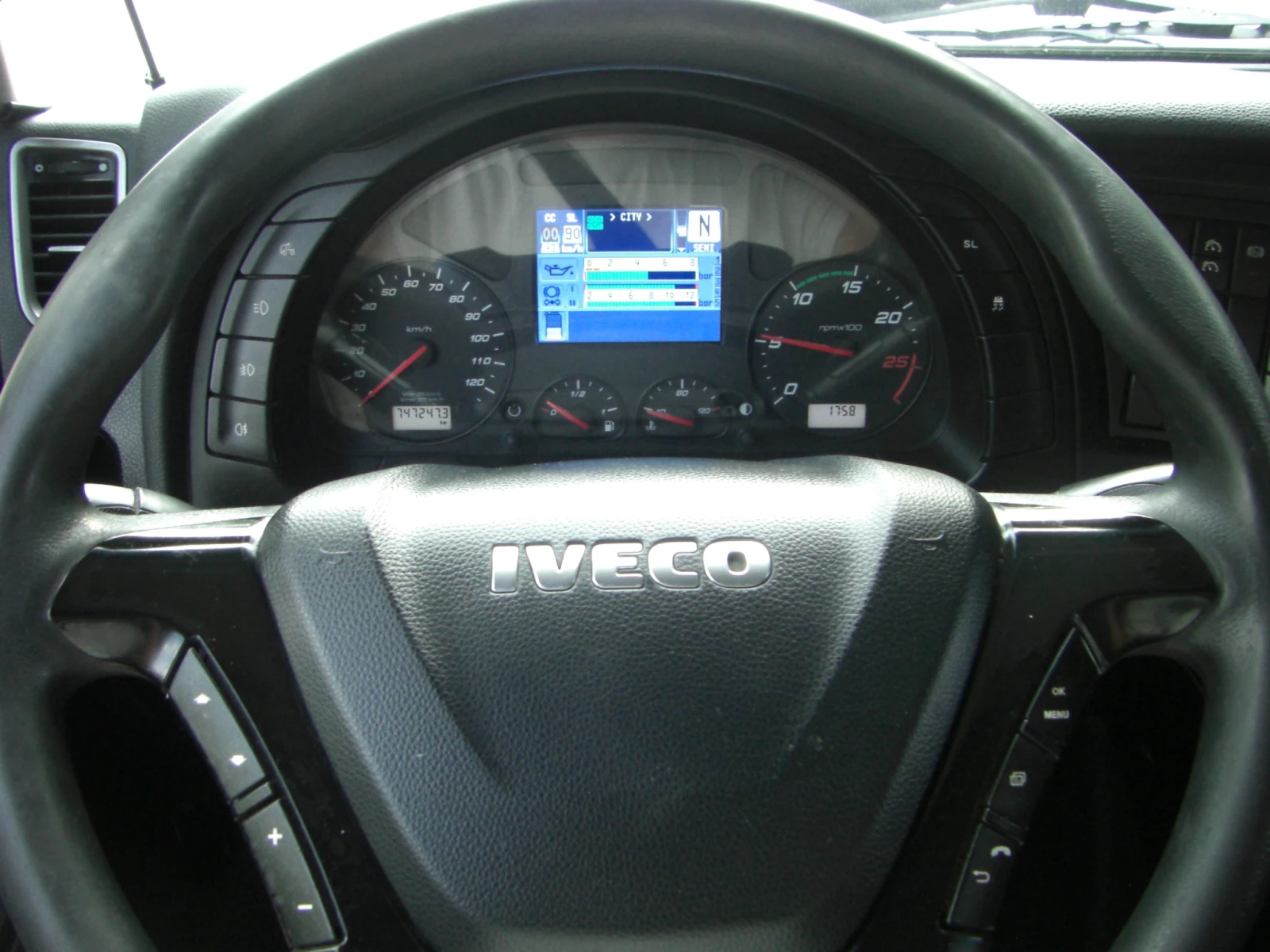 Iveco Stralis 460 EURO 6 HI-WAY AVTOMAT, снимка 13 - Камиони - 54962054