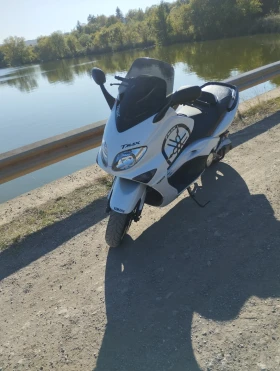 Yamaha T-max, снимка 2