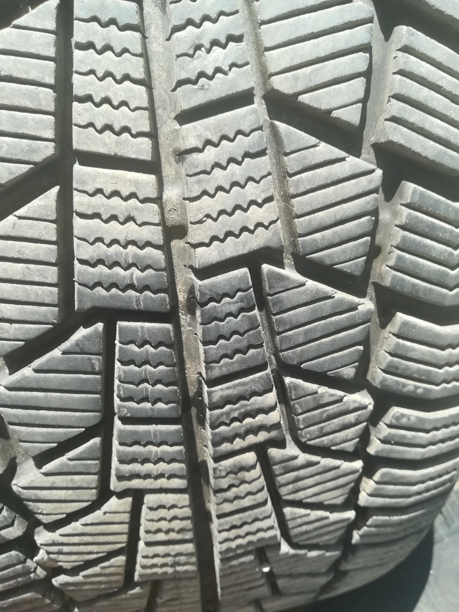 Гуми с джанти Gislaved 235/55R17, снимка 7 - Гуми и джанти - 55729927