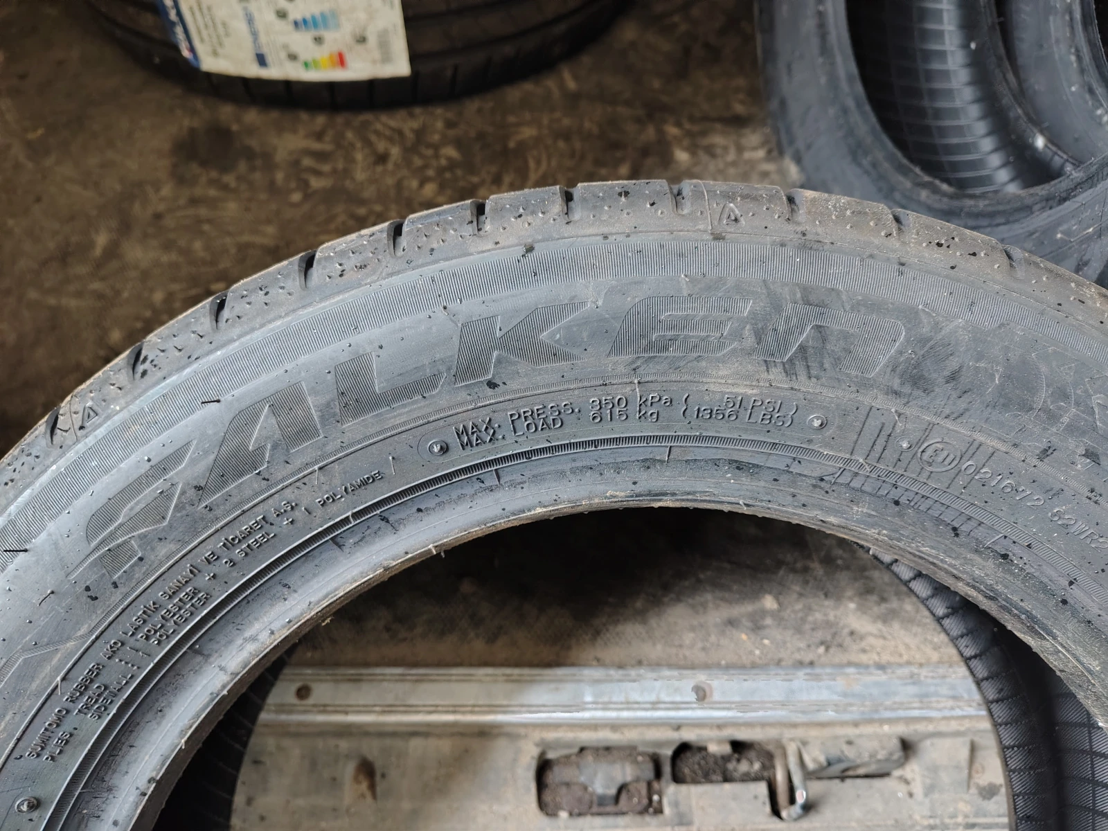 Гуми Летни 205/55R16, снимка 7 - Гуми и джанти - 55840370