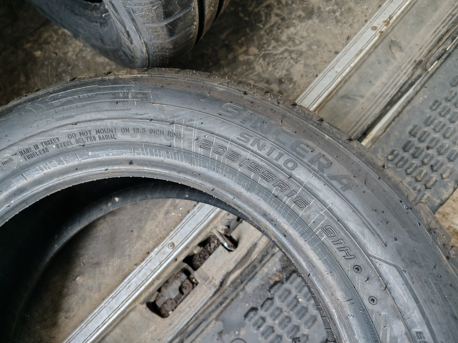 Гуми Летни 205/55R16, снимка 9 - Гуми и джанти - 55840370