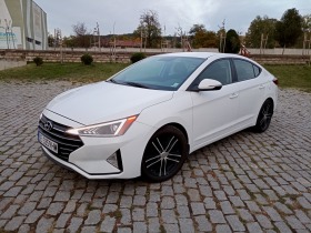 Hyundai Elantra 2.0, ГАЗ/Бензин