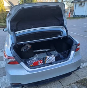 Toyota Camry Hybrid  - 26400 € / 51633.91 лв. - 72436092 9