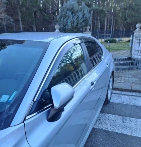 Toyota Camry Hybrid  - 26400 € / 51633.91 лв. - 72436092 7